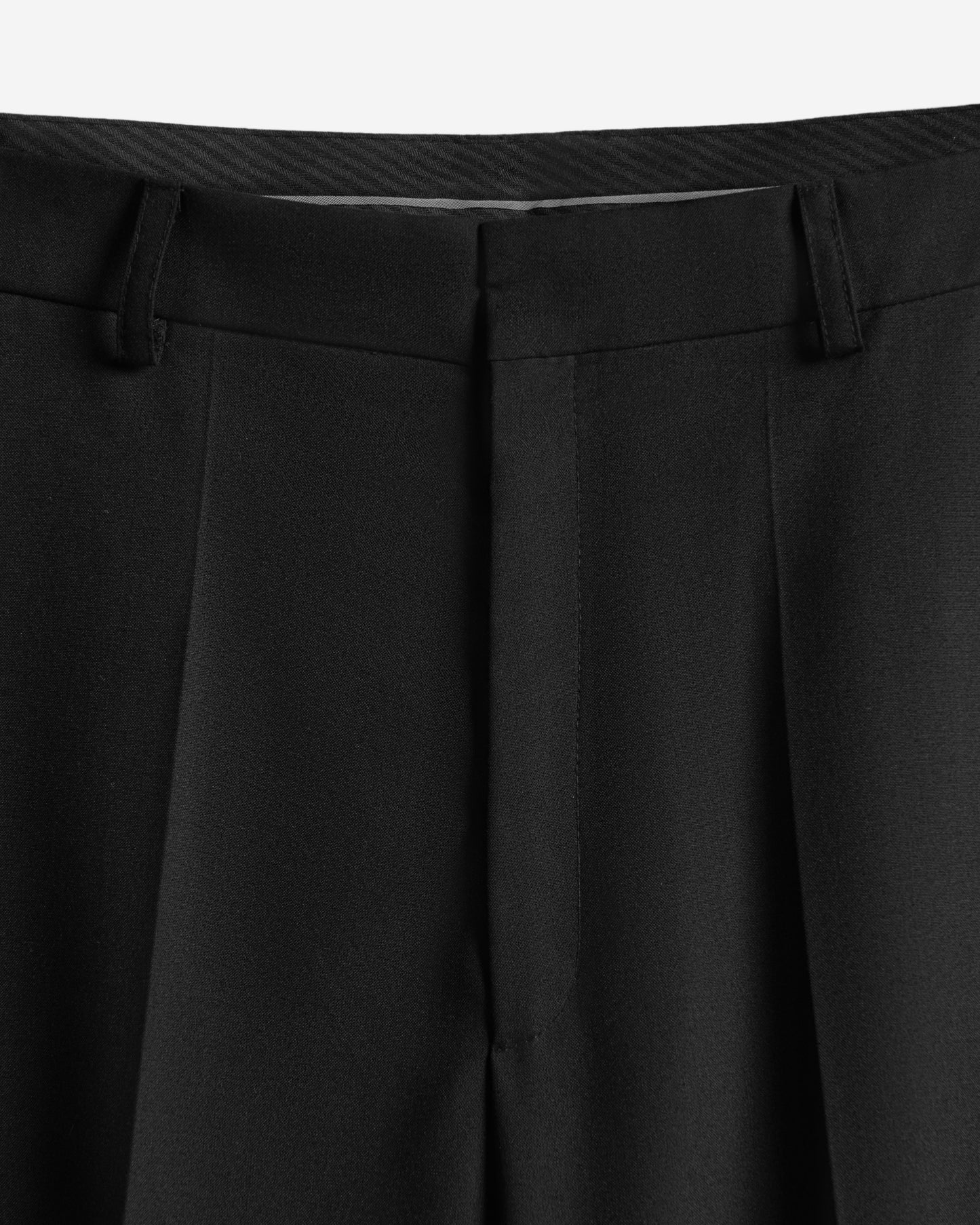 Tailored bermuda shorts