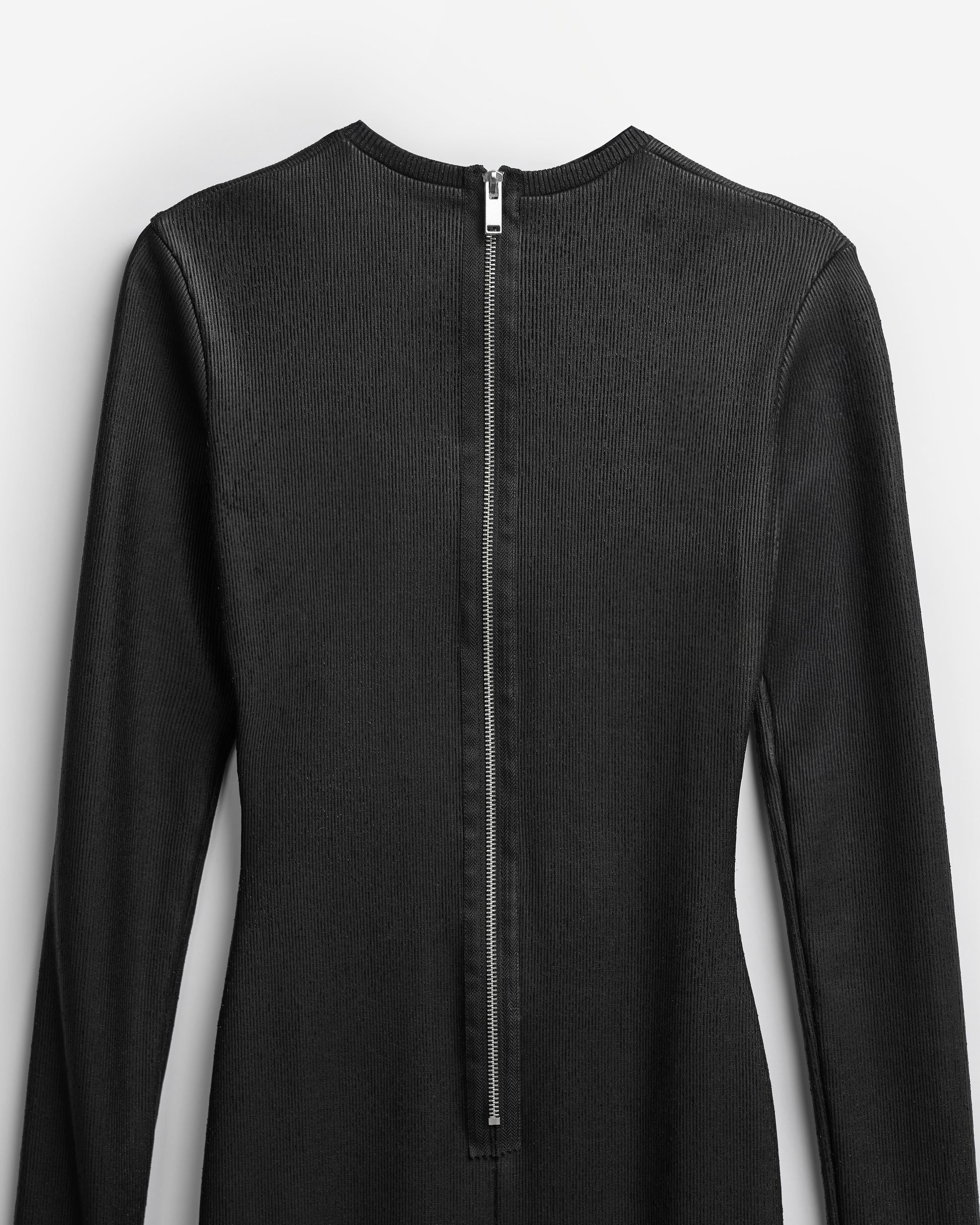 The Kashkorse Curved Dress