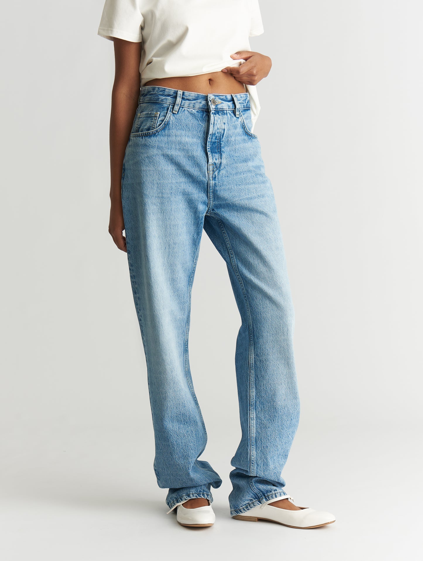 Straight-fit jeans