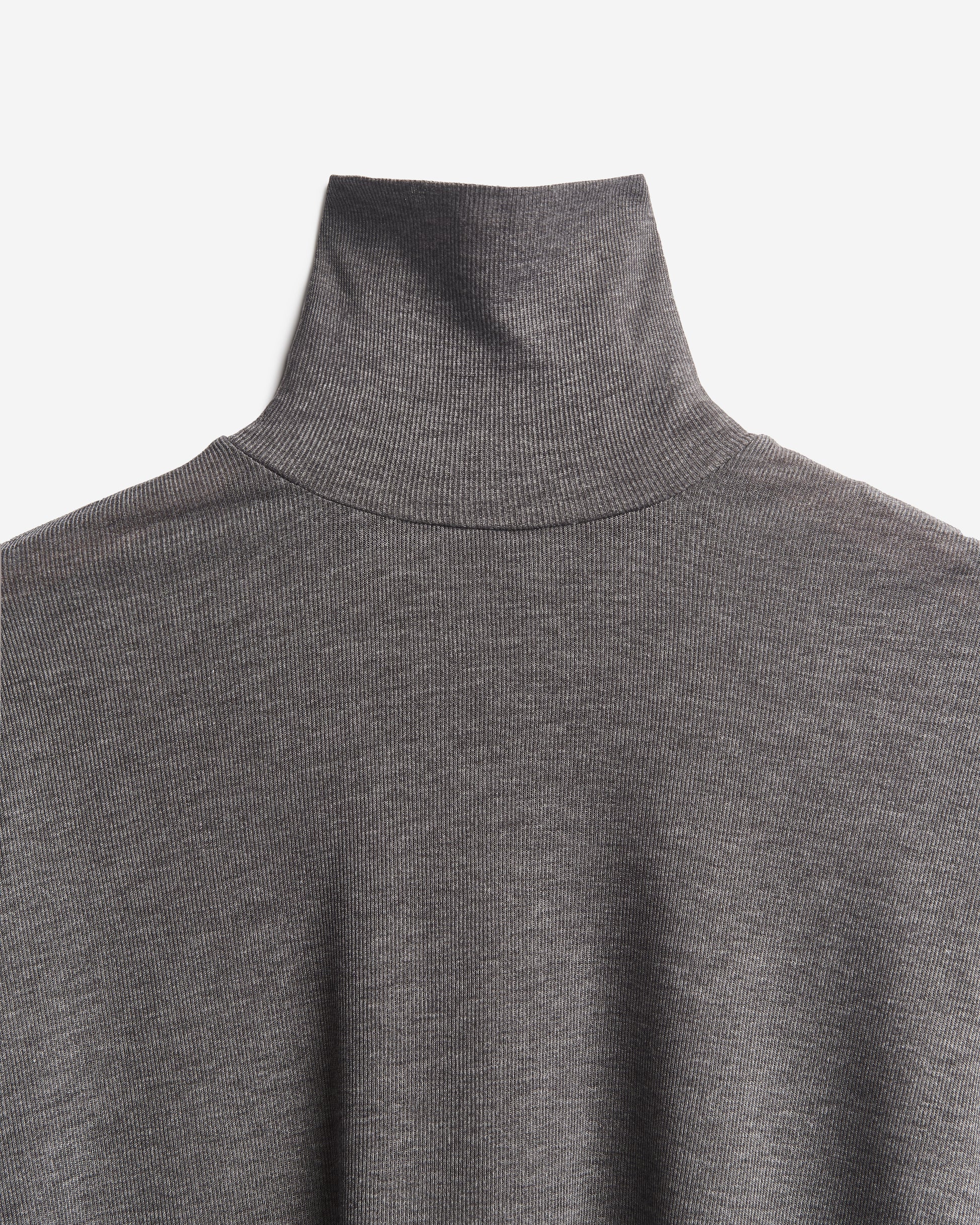Thin jersey turtleneck