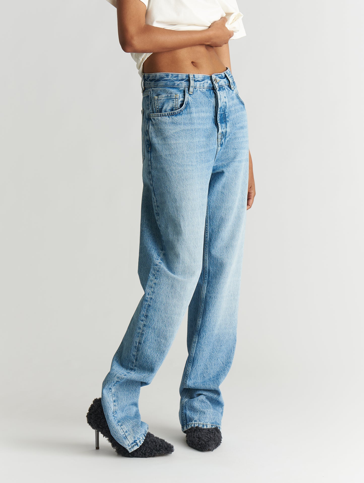 Straight-fit jeans